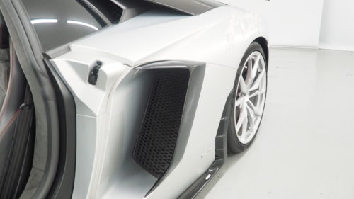純正 ランボルギーニアヴェンタドールサイドインテークカバー サイドインテークカバー Lamborghini AVENTADOR | ANIJA